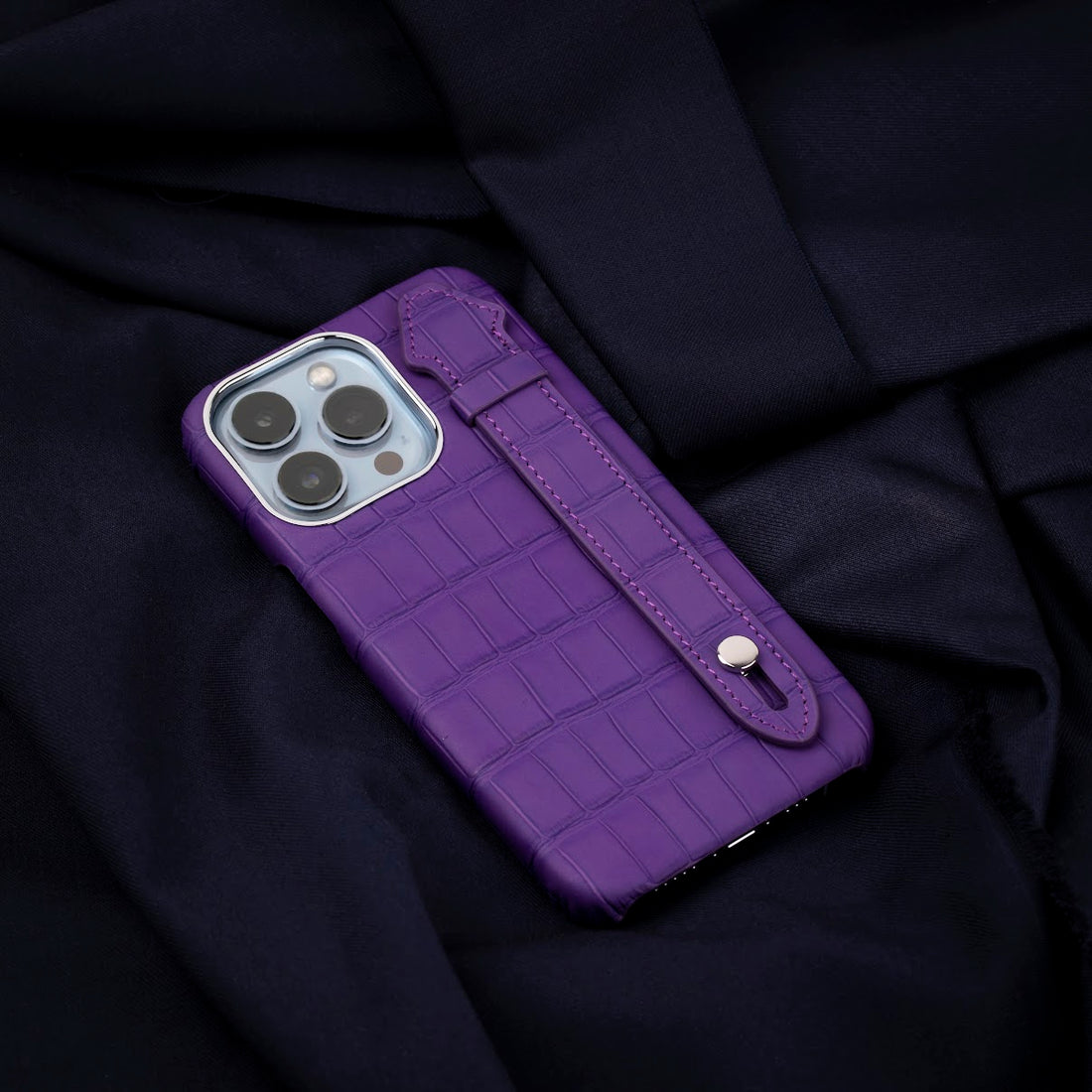 GLANCES: phone case-lavender with strap