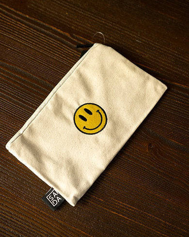 SADA pouch-Yellow smiley(Offwhite)