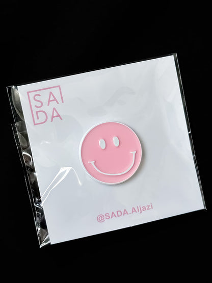 SADA pin-Pink smiley