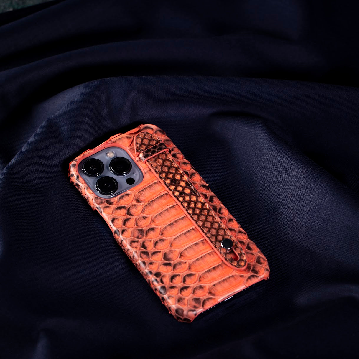 GLANCES: phone case-orange real python leather