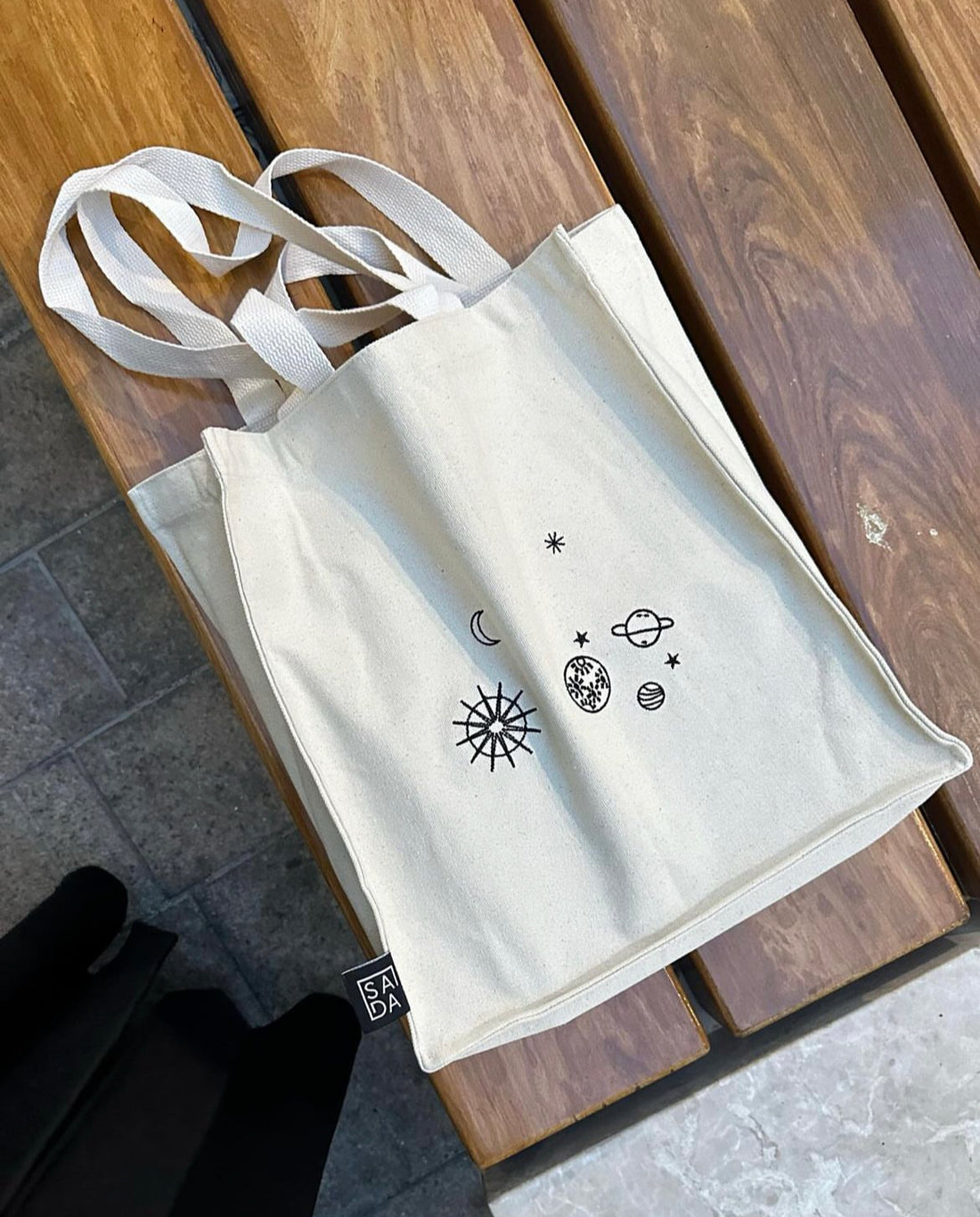 SADA big tote-Galaxy embroidery (offwhite)